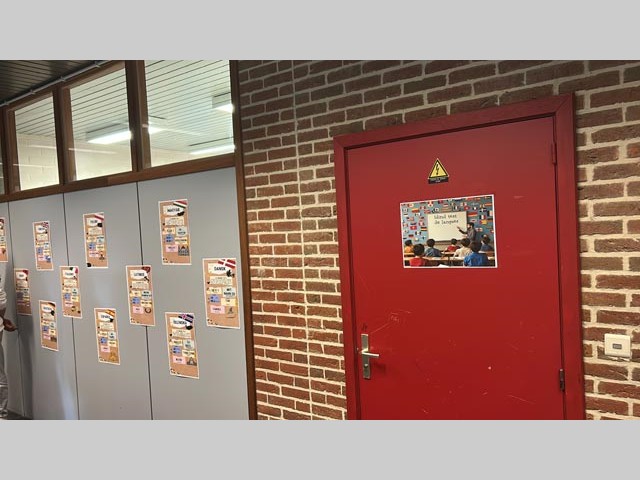 0FE69698-C301-4CF1-B3B4-3A7