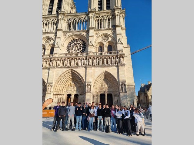 657372344_1554791786649713_