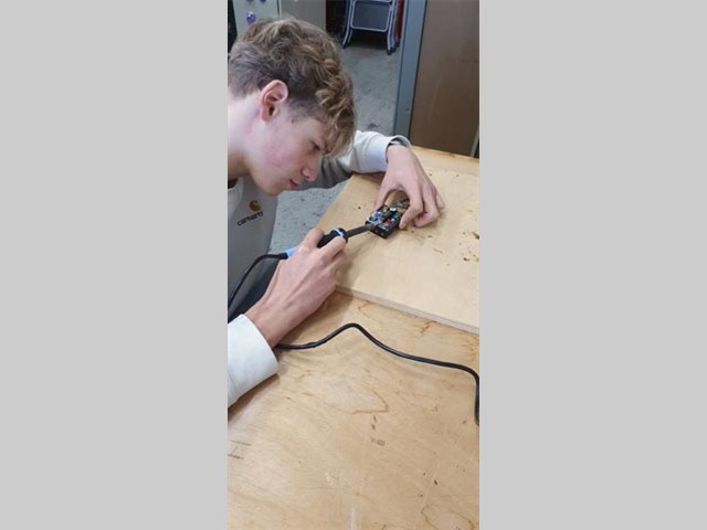 656736886_1554740853321473_